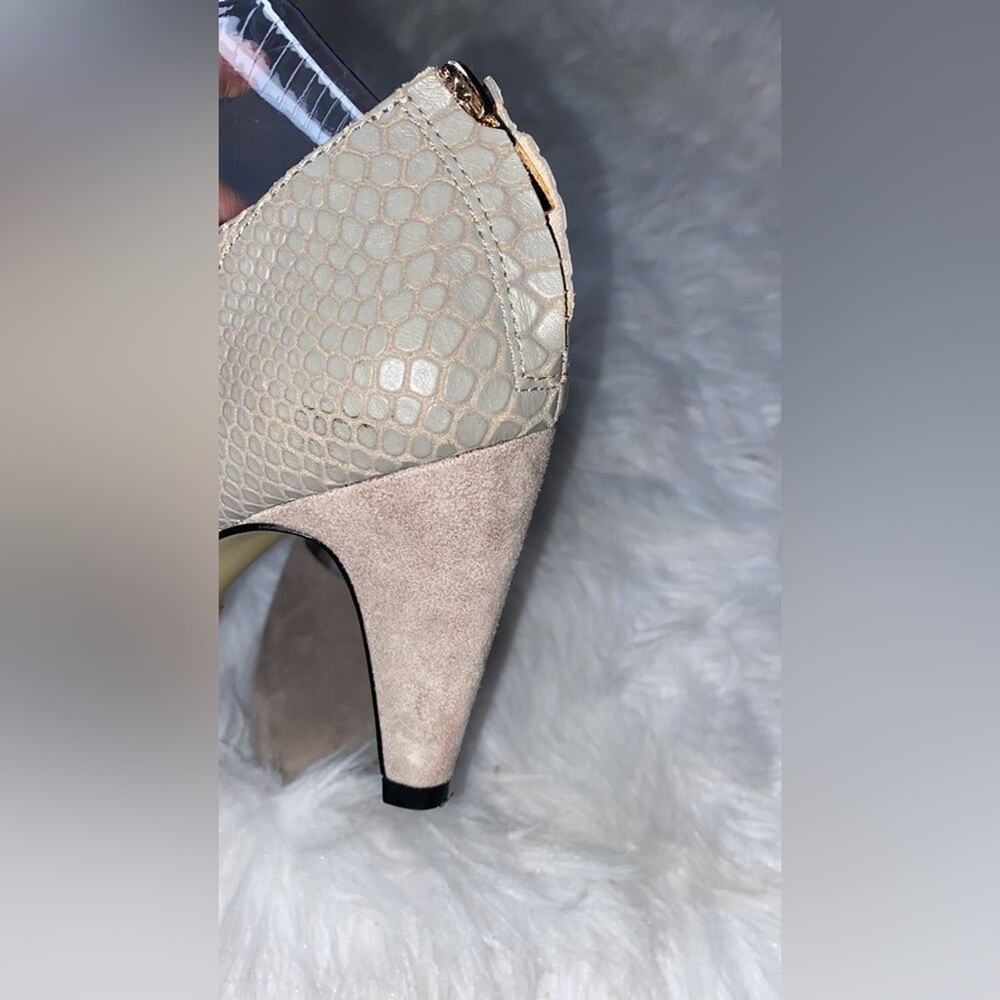 Bella Vita Heels - Picture 9 of 14